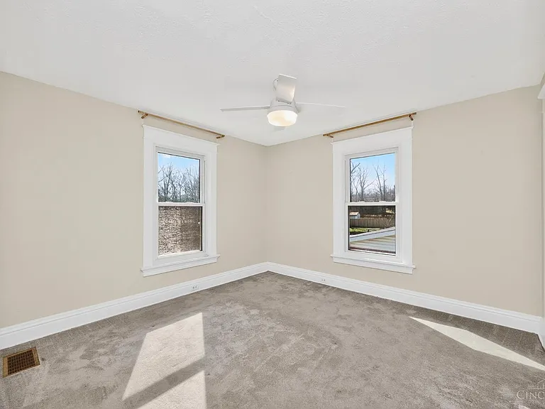 1007 W Loveland Ave — Photo 22