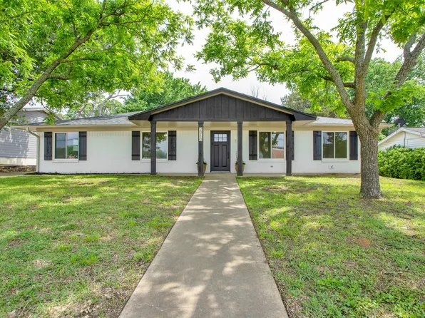 2910 W Crawford St, Denison, TX 75020