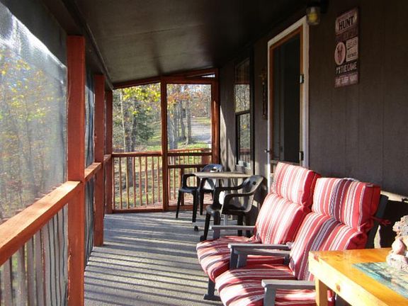 3rd image of 692 Weber Ln