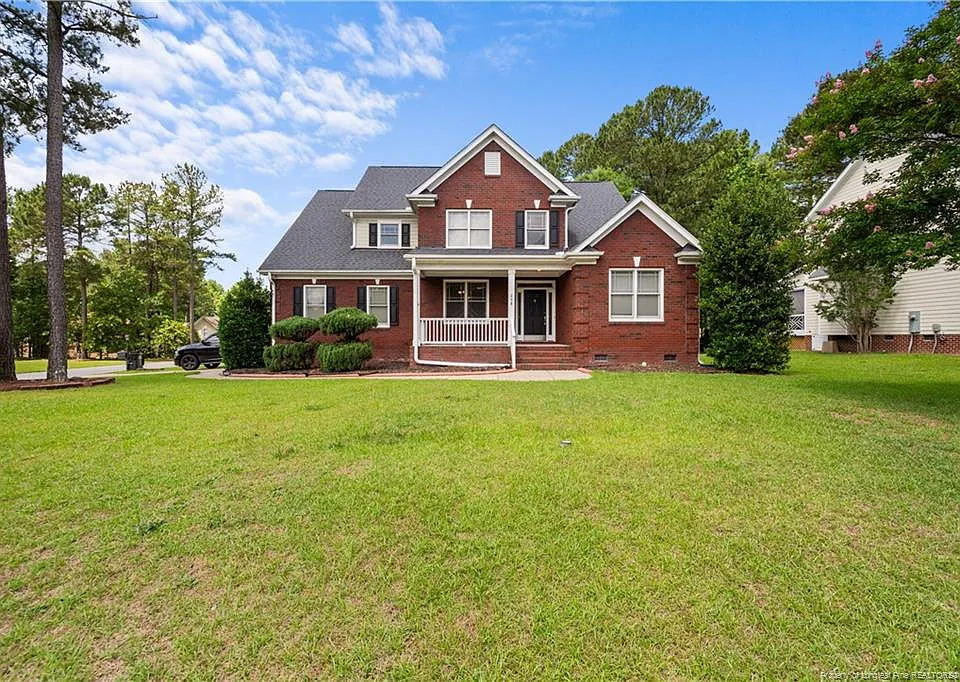 248 Skipping Water Dr