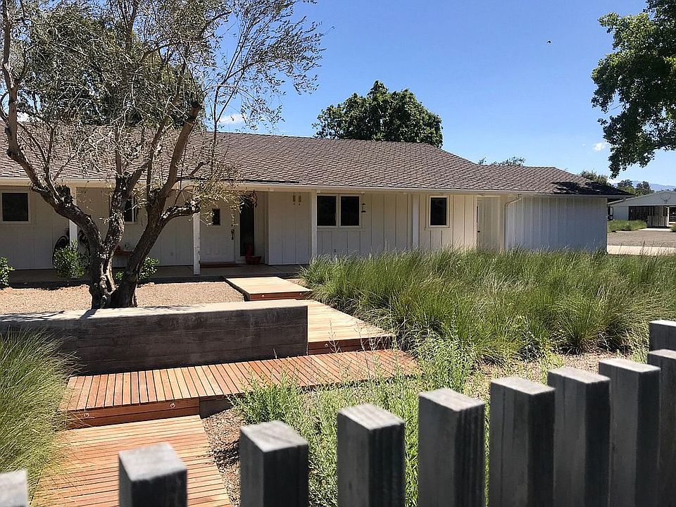 1st image of 2680 Oakcrest Ln