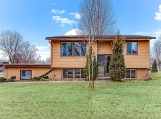3670 Red Wing Blvd, Hastings, MN 55033