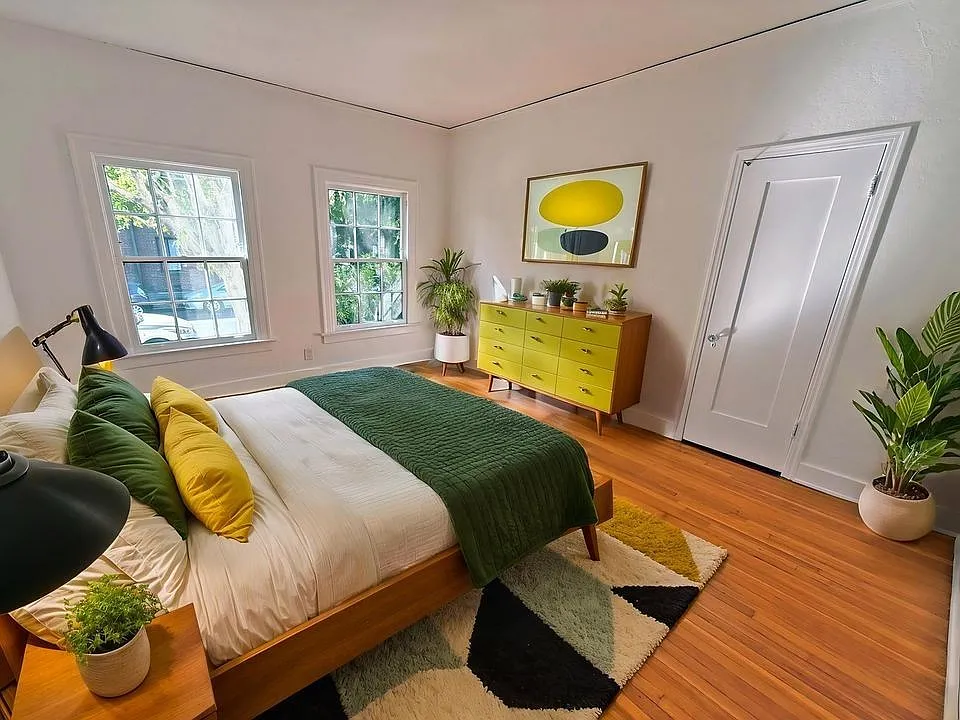 401 N. Orange Grove Avenue — Photo 4