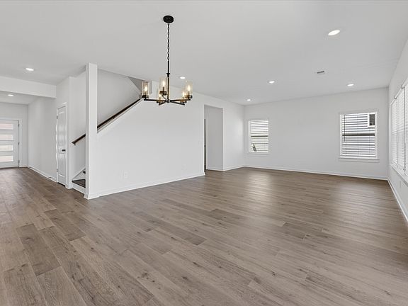 4th image of 527 Goldfinch Way Lot 78