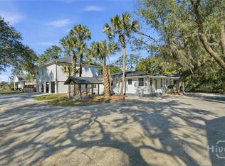 9 Brewster St, Savannah, GA 31419