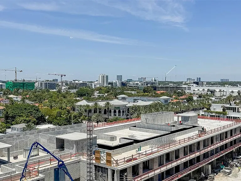 9341 Collins Ave #907 — Photo 28