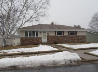 1222 Adams St, West Bend, WI 53090