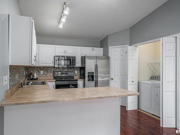 3rd image of 3205 S 16th Ave Unit 301