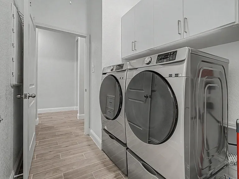 21339 Sierra Point Ln — Photo 25