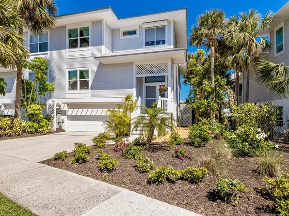 815 S Harbor Dr, Boca Grande, FL 33921