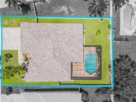 4th image of 1301 Tamango Dr