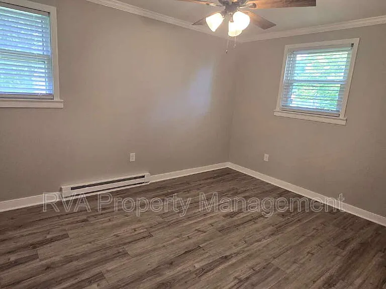 4476 Country Walk Ln — Photo 13