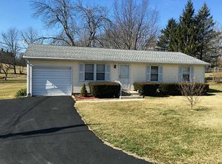 95 Cherry Dr, Springfield, OH 45506