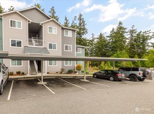 1621 SW Mulberry Pl #D203, Oak Harbor, WA