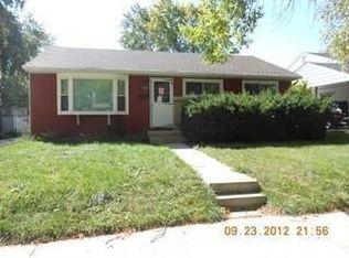 8037 W Scranton Pl, Milwaukee, WI 53218