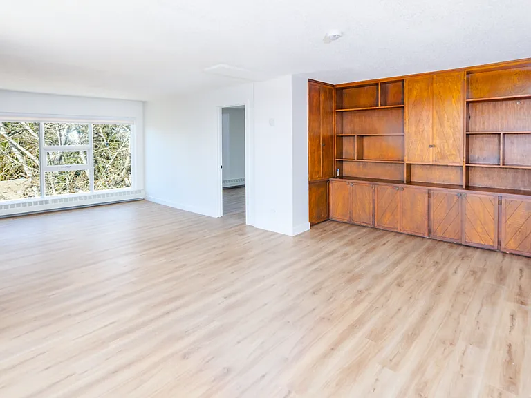815 50th Ave SW — Photo 74