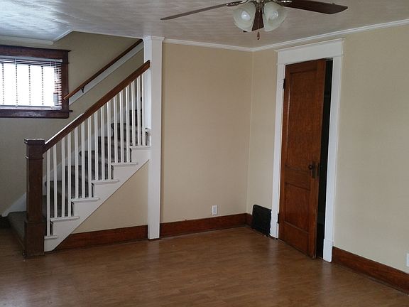 3rd image of 506 N Notre Dame Ave