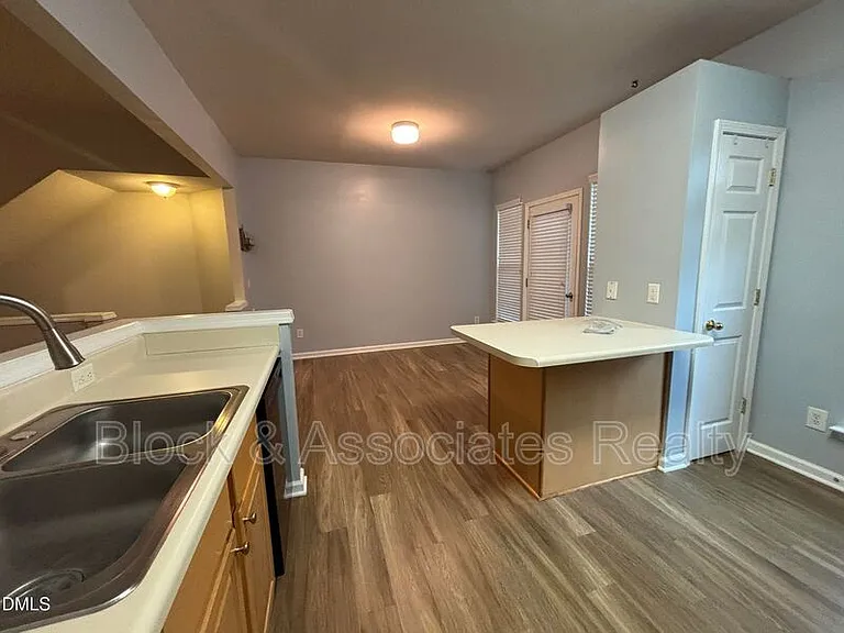 7252 Corvette Ct — Photo 9