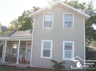 812 E Treat St, Adrian, MI 49221