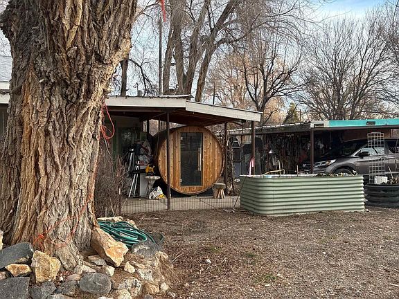 3rd image of 8241 Butte Rd