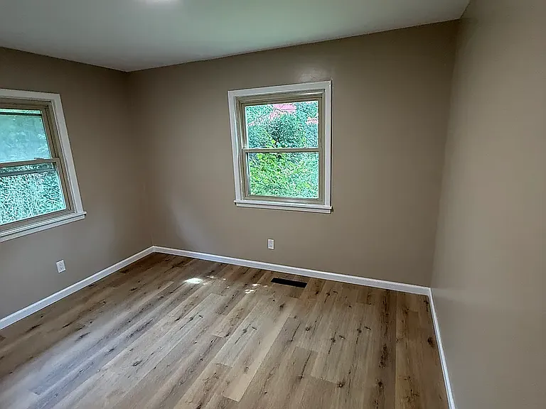 1458 Blaine Dr — Photo 18