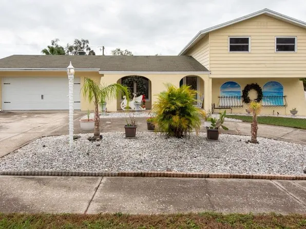 813 Kingswood Pl, Brandon, FL 33511