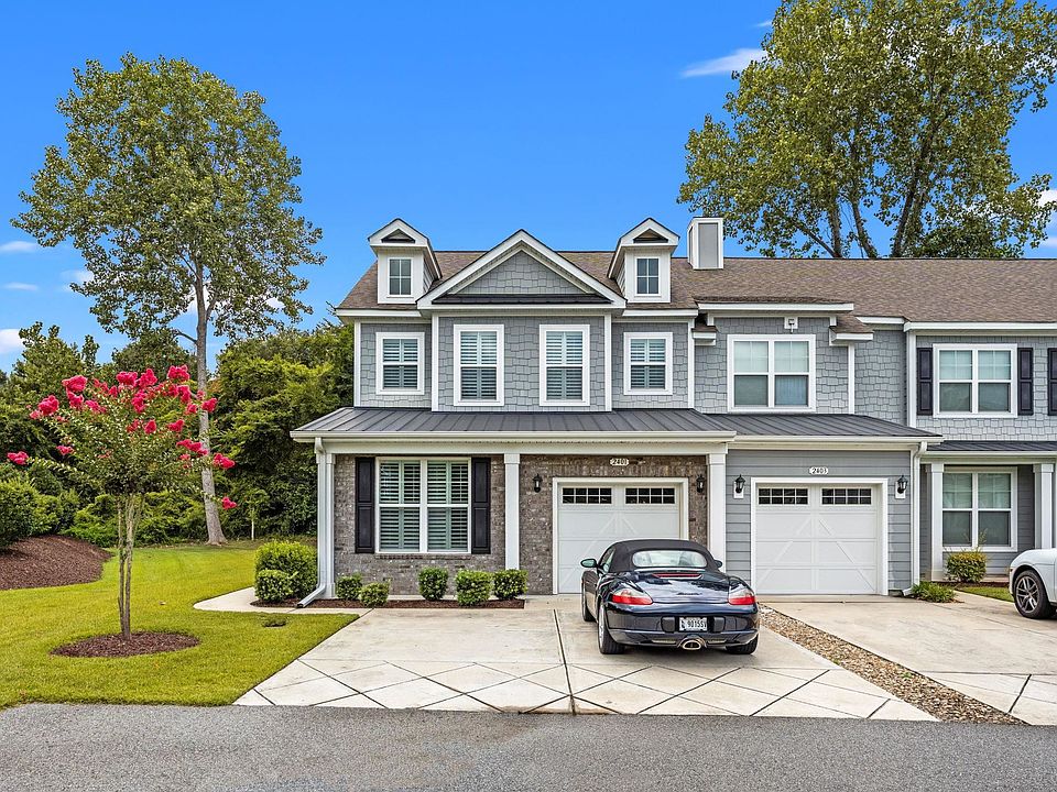 1st image of 2401 Thoroughfare Dr. #2401