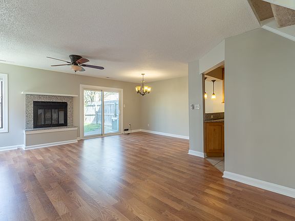 3rd image of 309 Elderwood Ct