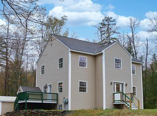 675 River Rd, Weare, NH 03281