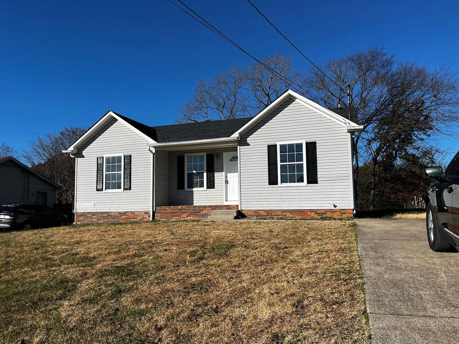 2806 Summertree Ln — Photo 1