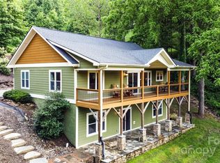 171 View Ridge Pkwy, Leicester, NC 28748