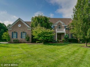 17 Deer Creek Ct, Reisterstown, MD 21136