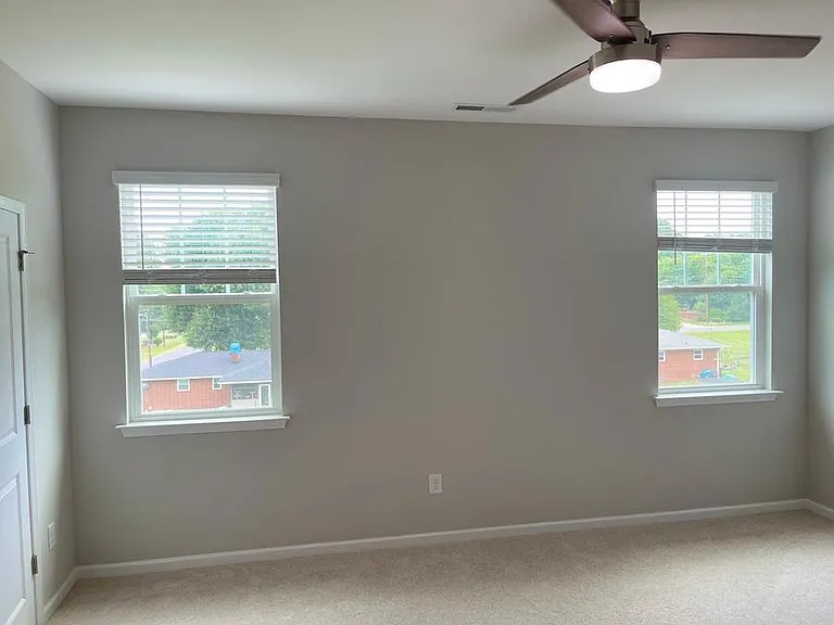 2822 Saltaire Ave — Photo 18