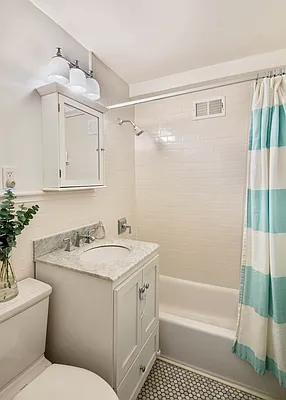 Sold by Compass | media 14