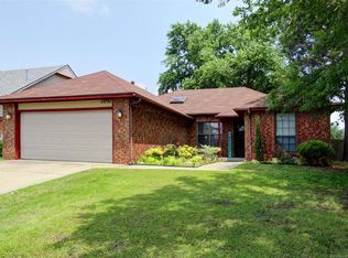 13797 S Oak Pl E, Glenpool, OK 74033