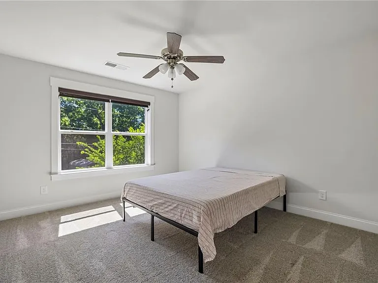 875 Beryl St SW — Photo 21