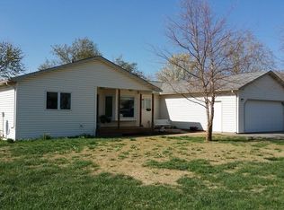 919 N Wheatland Dr, Buhler, KS 67522