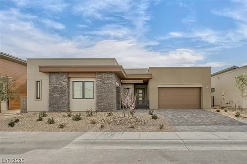 5008 Terramont Dr Photo 1