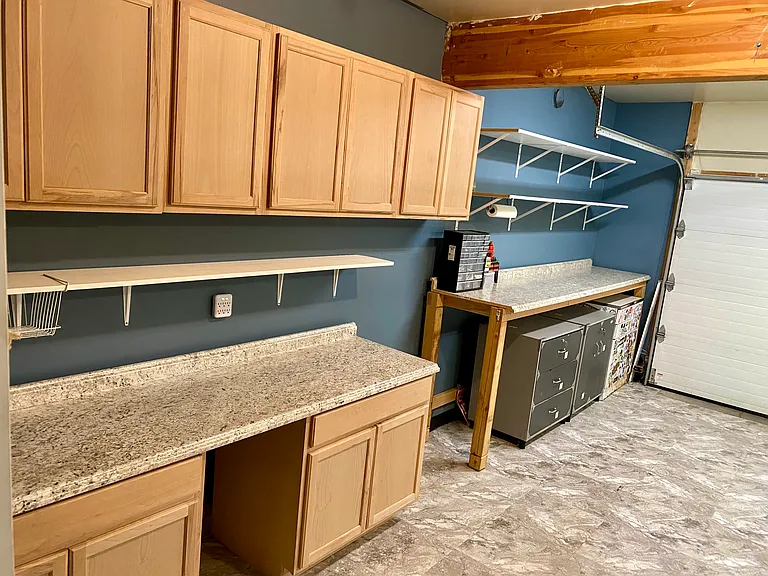 760 Hunt Cir — Photo 38