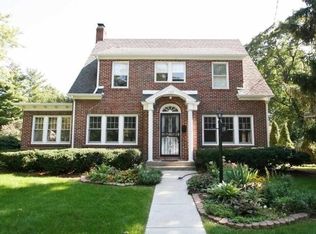 1109 Waban Hl, Madison, WI 53711