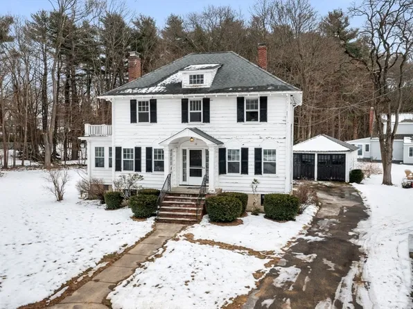 10 Hinckley Rd, Newton, MA 02468