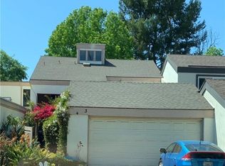 3 Oak Tree Ln, Irvine, CA 92612