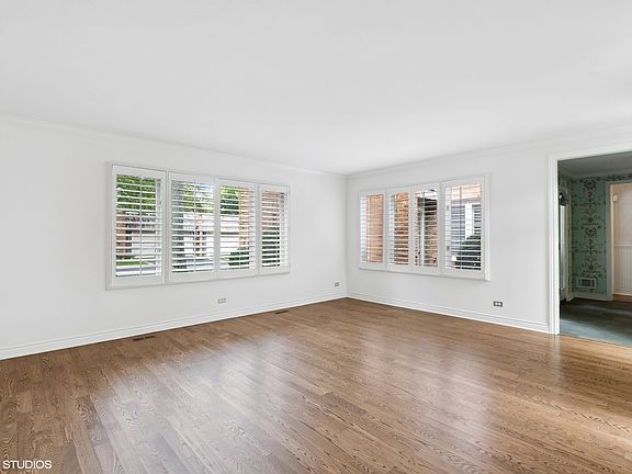 5th image of 2021 Plymouth Ln Unit 2021