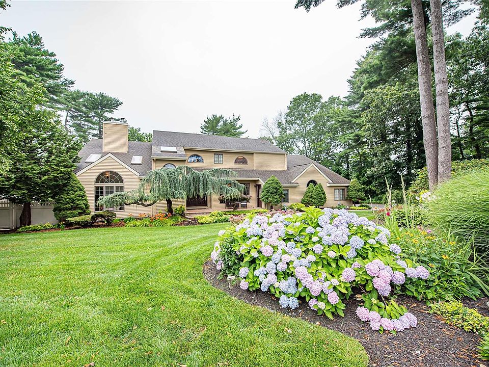 1st image of 17 Greene Court