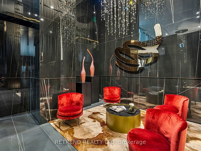 11 Yorkville Ave #5709 — Photo 4