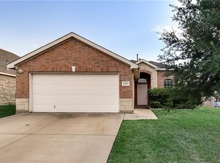 8100 Tierra Del Sol Rd, Arlington, TX 76002