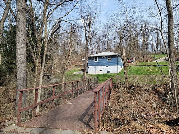 4th image of 1257 Laurel Hill Rd