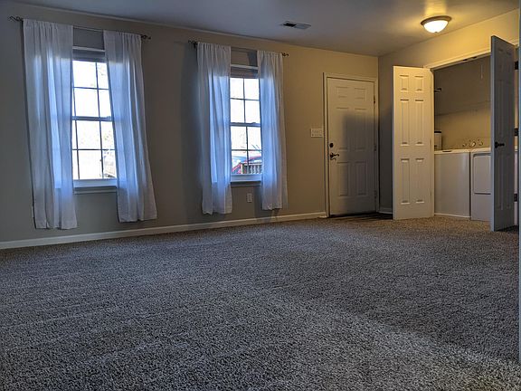 5th image of 215 Alta Ln
