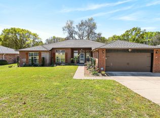1249 Northview Dr, Crestview, FL 32536