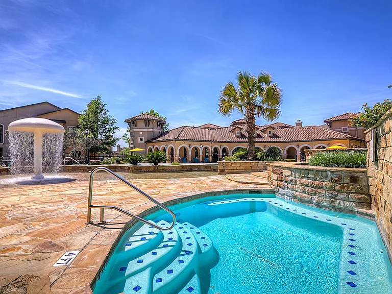 Estates at Canyon Ridge — Photo 6